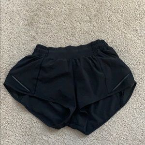 Lululemon shorts 2.5 inseam